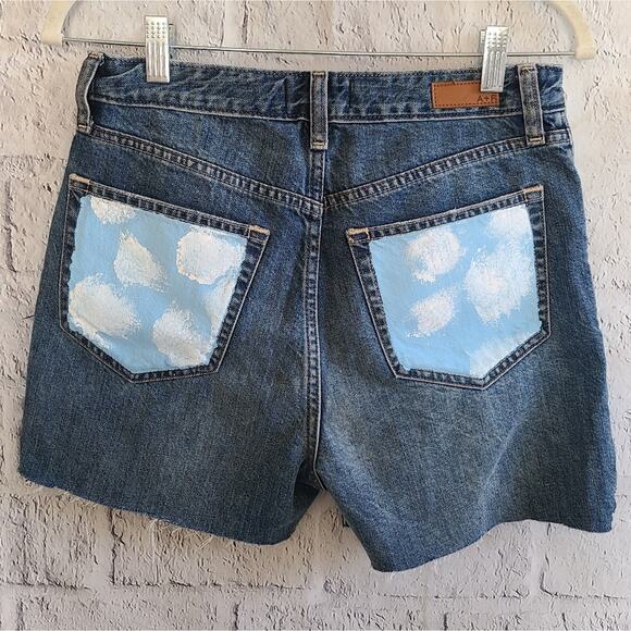 Abercrombie & Fitch High Waisted Annie Girlfriend Shorts Cloud Painted Pockets - Picture 2 of 11